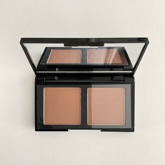 Laura Geller Hi-Def Duo Bronzer Palette - Picture 9 of 12